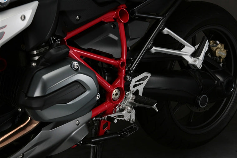 アエラ｜AELLA ライディングステップキット POL R1200R RS 15-(ノーマルステップ流用タイプ)｜AE-10086 PO
