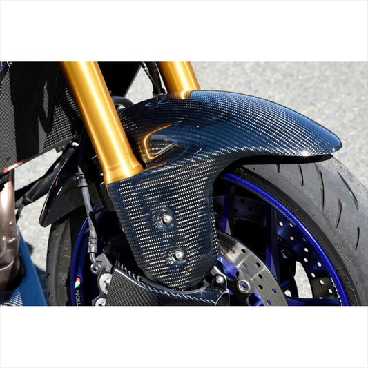 バイクパーツ 外装<br>マジカルレーシング フロントフェンダー/綾織カーボン<br>001-MT0922-400A 4550255839307<br>MT-09/SP 21-<br>