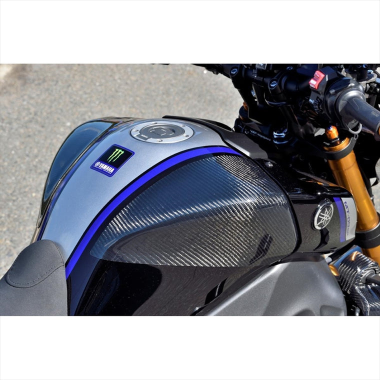 バイクパーツ 外装<br>マジカルレーシング タンクサイドパッドー/綾織カーボン<br>001-MT0922-240A 4550255839451<br>MT-09/SP 21-<br>