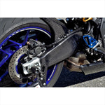 バイクパーツ 外装<br>マジカルレーシング スイングアームカバー/綾織カーボン<br>001-MT0922-550A 4550255839512<br>MT-09/SP 21-<br>