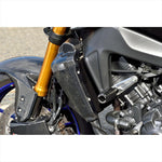 バイクパーツ 外装<br>マジカルレーシング ラジエターシュラウド/平織カーボン<br>001-MT0922-25WC 4550255863494<br>LEDウインカービルトイン アッパーカウル用MT-09/SP 21<br>