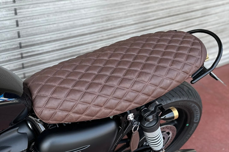 MOTONE CUSTOMS(モートーン)｜シート BLACKADDER ダイヤモンドステッチ タバコブラウン｜MSM036