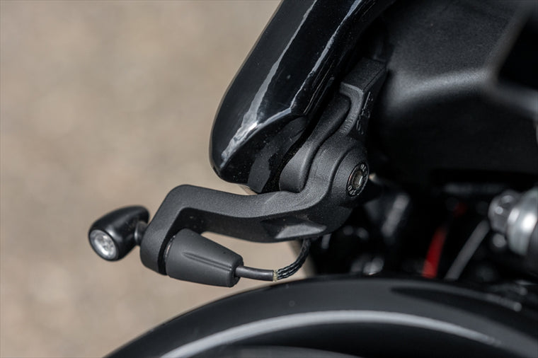MOTONE CUSTOMS(モートーン)｜リアウインカーステー AJAX フレームマウント M8/M10用｜MMU592