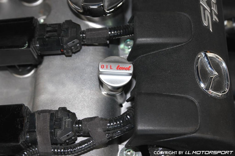 I.L.Motorsport(アイエルモータースポーツ)｜オイルレベルゲージハンドル クローム/レッド｜NCD-301260