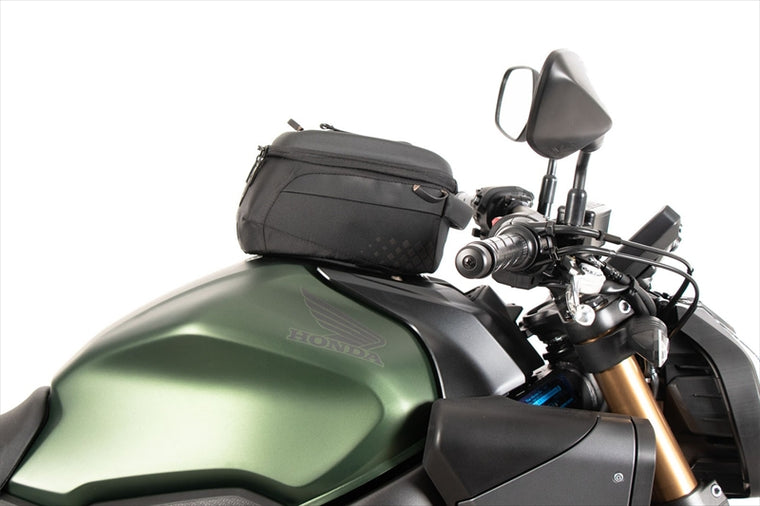 HEPCO&BECKER(ヘプコアンドベッカー) | タンクリングフィッティング ベーシック | 5169518 00 01 | CB650R/E-Clutch 19-25