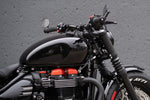 MOTONE CUSTOMS(モートーン)｜フォークシュラウド ウインカーステーセット SPATZ M8用｜MMU616+MMU596