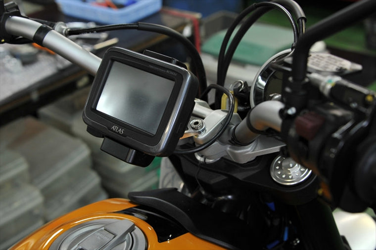 アエラ｜AELLA ナビステー(SCRAMBLER) ブラック ヒンジタイプ スマートライドモニター用｜AE-77017-SH4-BK
