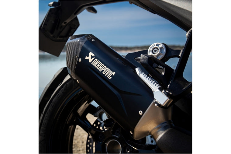 AKRAPOVIC(アクラポビッチ)スリップオンライン チタン ブラック JMCAS-B13SO4-HJGTBLJPP