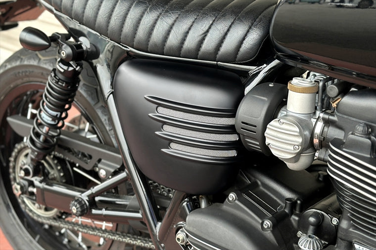 MOTONE CUSTOMS(モートーン)｜サイドカバー リブ マットブラック｜MTE213