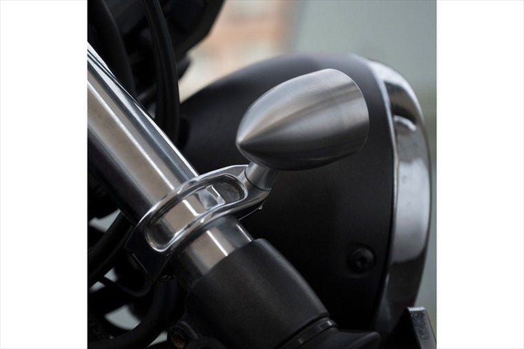 MOTONE CUSTOMS(モートーン)｜フロントウインカーステー CLAMPITS 39mmフォーククランプ ポリッシュ M8/M10｜MMU676