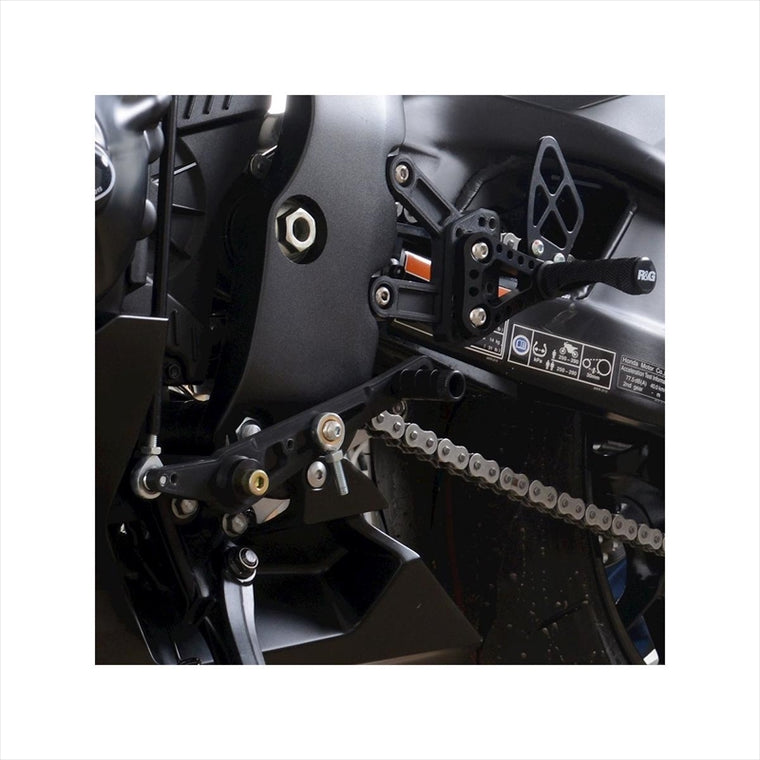 アールアンドジー｜可変レーシングステップキット ブラック｜RG-RSET40BK