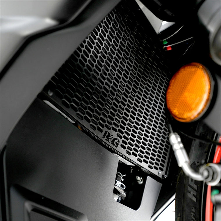 アールアンドジー｜PRO Radiator Guard:BLACK RS457(24-)｜RG-RAD0353PROBK