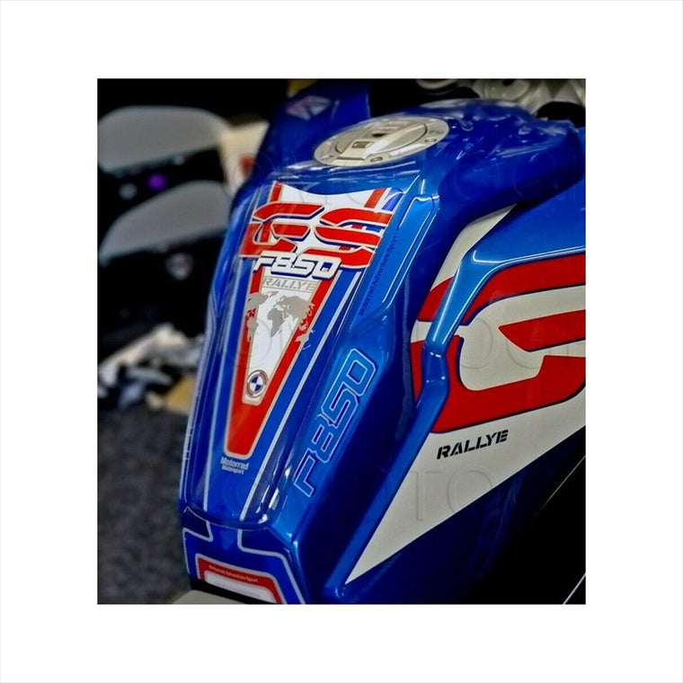 モトグラフィックス｜タンクパッド BLU/RED/SIL ｜MT-TB047RLY