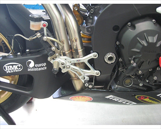 ROBBY MOTO ENGINEERING(ロビーモトエンジニアリング)｜バックステップ SBK｜0105-0024A