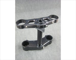 ROBBY MOTO ENGINEERING(ロビーモトエンジニアリング)｜トリプルクランプ シルバー｜0501-0008A