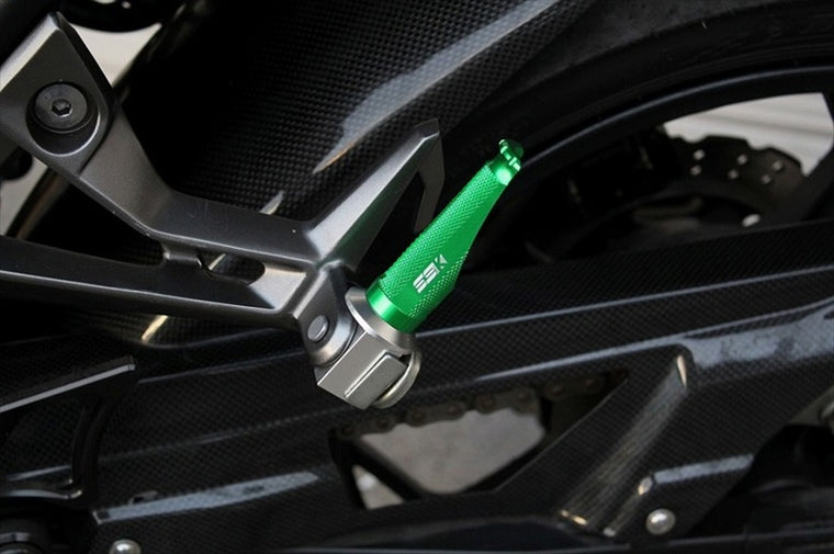 【エスエスケイ スピードラ】アルミ削タンデムステップ レーシング パッセンジャー用/取付部カラー:シルバー/ステップバーカラー:シルバー AFPR103BK