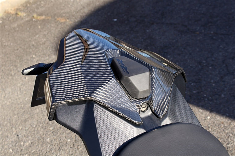 スピードラ｜シングルシートカウル パッド無し ドライカーボン 仕様:綾織り艶あり｜CBM1020TG