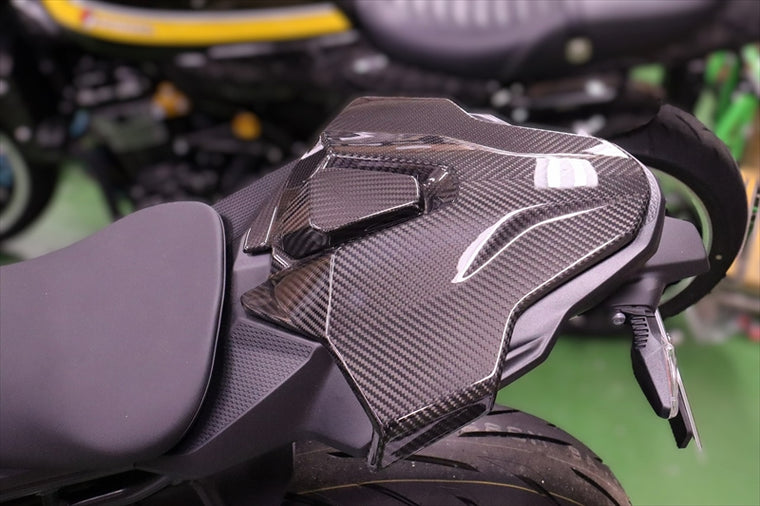 スピードラ｜シングルシートカウル ドライカーボン 仕様:綾織り艶あり｜CBM1021TG
