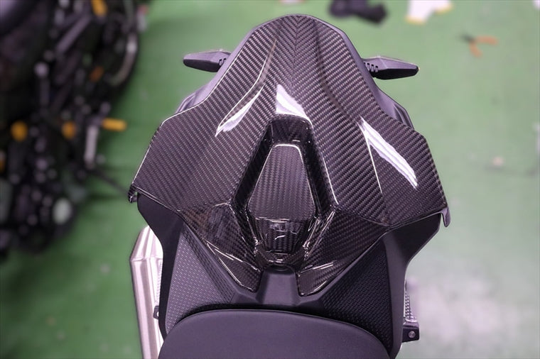 スピードラ｜シングルシートカウル ドライカーボン 仕様:綾織り艶あり｜CBM1021TG