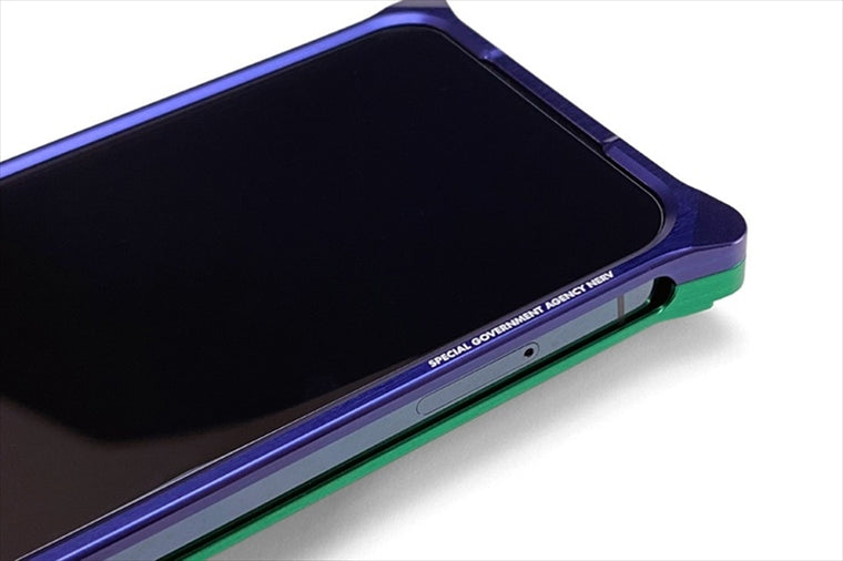 【ギルドデザイン】ソリッドバンパー EVANGELION    iPhone12/12Pro パープル・グリーン GIEV-428PGB 43220