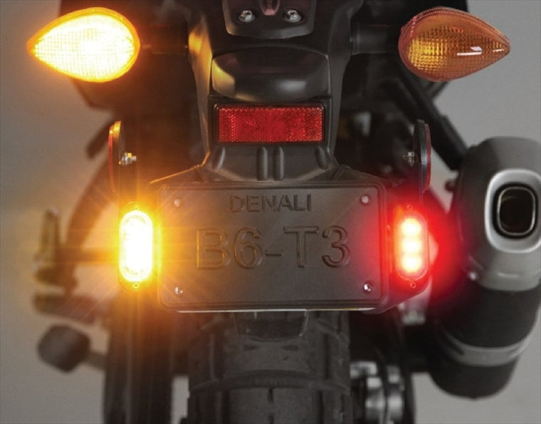【デナリ】T3 Switchback Signal Pods Rear with License Plate Mounting Kit LAH.T3.10200.K
