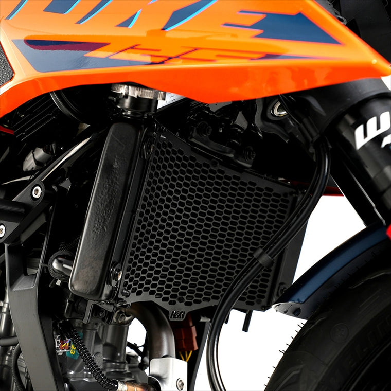 アールアンドジー｜Pro Radiator Guard BLACK｜RG-RAD0285PROBK
