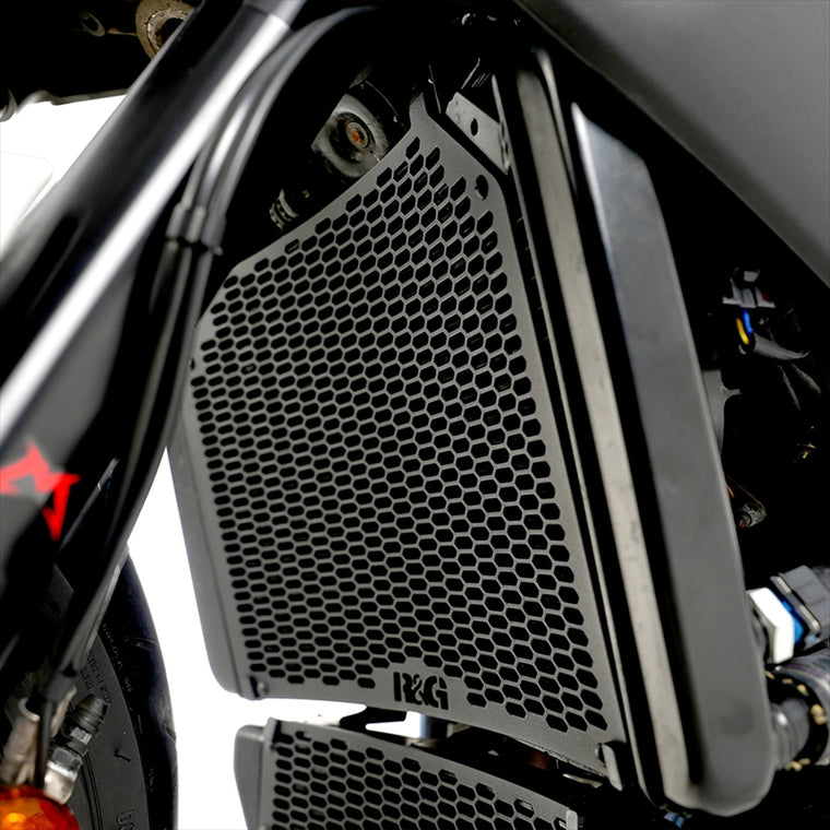 アールアンドジー｜Pro Radiator Guard:BLACK｜RG-RAD0322PROBK