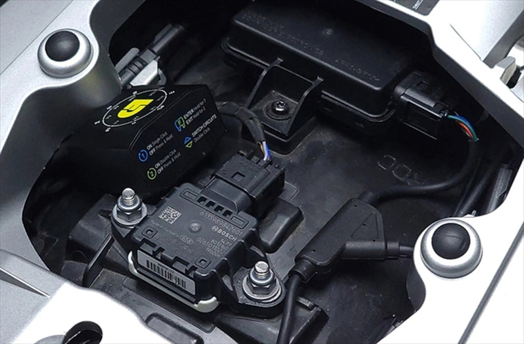 【デナリ】DialDim Lighting Controller R1250GS Adventure(19-) DNL.WHS.25600