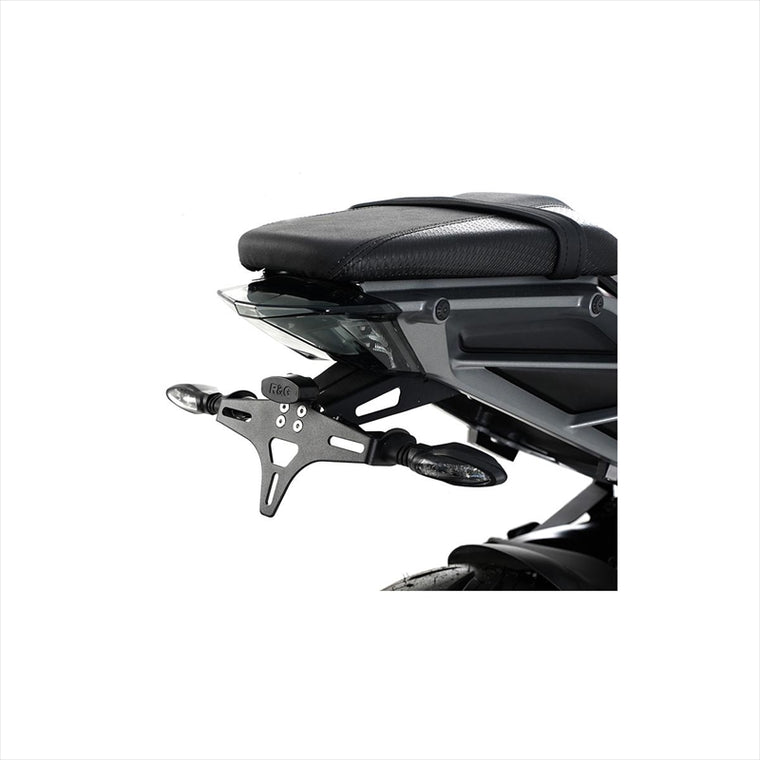 アールアンドジー｜Licence Plate Holders:BLACK｜RG-LP0375BK