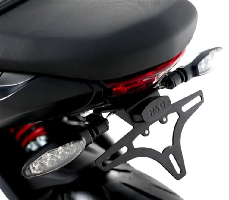 アールアンドジー｜Licence Plate Holder:BLACK｜RG-LP0381BK