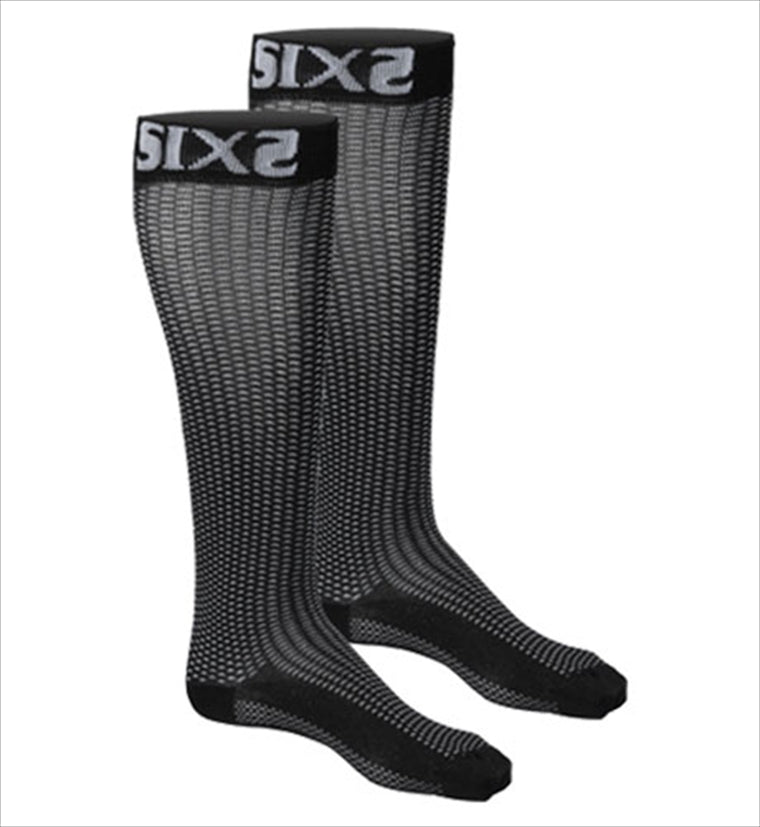 シックス SIXS ロングソックス SX-LOG BLACK CARBON ＃28.5-30.0cm カタログ品番：P064-6639 メーカー品番：SX-LOG-BC47/49