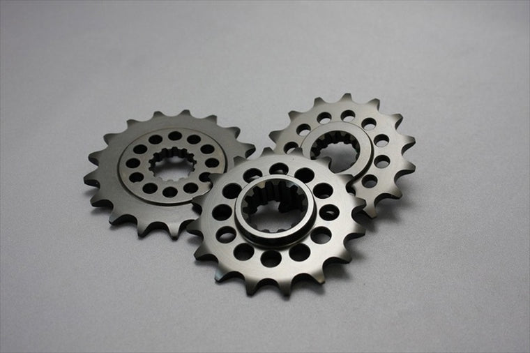 【サンスター】SUNSTAR フロントスプロケット 525-17T Z1000J／R 4A9-17