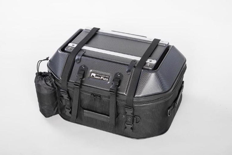 モトフィズ MOTOFIZZ キャンプテーブルシートバック カーボン柄 300X540X370 カタログ品番：P100-5512 メーカー品番：MFK-269