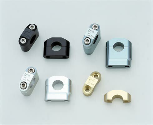 アントライオン antlion クランプアッパー BNタイプ チタンゴールド ZEPHYR400 750 1100 カタログ品番：03027-TG メーカー品番：03027-TG