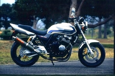 ヤマモトレーシング ヤマモト.R ステン4-2-1 カーボンサイレンサー CB400SF VTEC 99- カタログ品番：P026-3776 メーカー品番：10410-21SCB