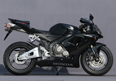ヤマモトレーシング ヤマモト.R スリップオン チタンサイレンサー CBR600RR 05-06 カタログ品番：P026-3853 メーカー品番：10607-01NTB