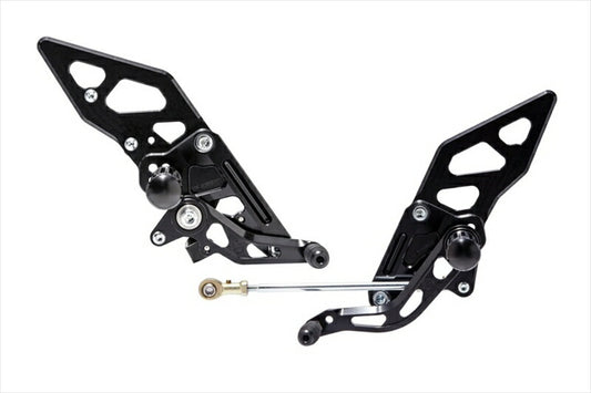 ステップ  モリワキエンジニアリング モリワキ バックステップキット ブラック CB1300SF SB 14-20 21- 05060-2B1T6-10 4527350160384 取寄品