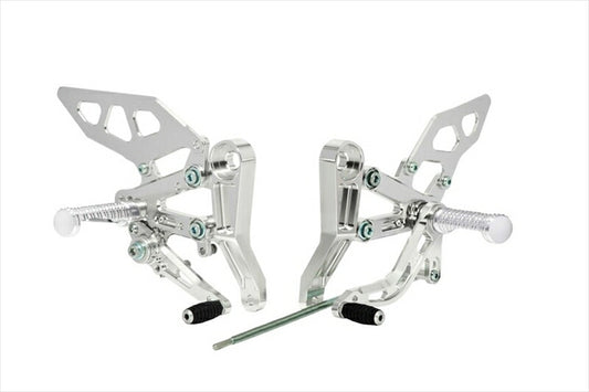 ステップ  モリワキエンジニアリング モリワキ バックステップキット シルバー CB125R 18-20 21- 05060-201W5-00 4527350161510 取寄品