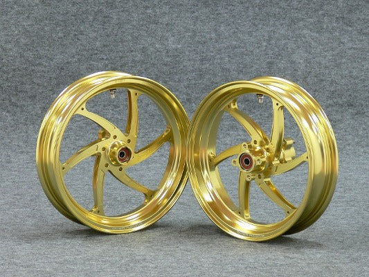 バイク用品 タイヤ ホイール　OVER RACING オーバーレーシング Fホイール GP-SIXゴールド2.50-12 NSF NSR XR　82-15-211G 4539770097676　取寄品 セール