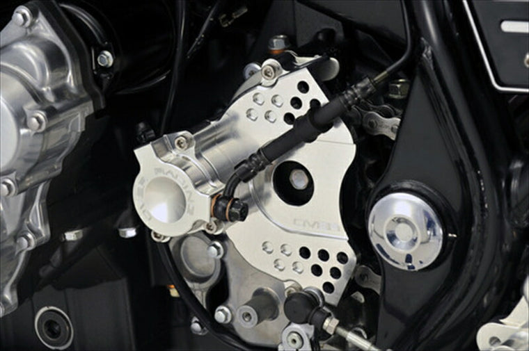駆動系  オーヴァーレーシング OVER スプロケットカバー CB1100 EX 14-16 57-181-12 4539770112980 取寄品