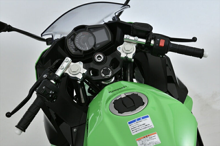 ハンドル  オーヴァーレーシング OVER スポーツライディングハンドルキット SLV Ninja400 18 55-722-11 4539770117299 取寄品