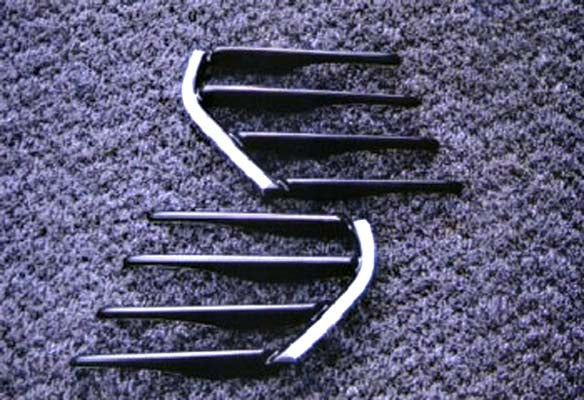 PLEASURE プレジャー サイドルーバー FRP BLKゲル ZZR1100D 93- カタログ品番：P010-4582 メーカー品番：PK1290