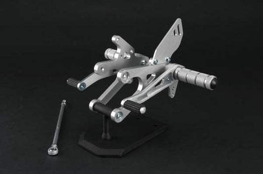 スパイス spice タクティカルステップ 1POS RVF400 VFR400(NC35 30) カタログ品番：0102BS1H405B メーカー品番：0102BS1H405B