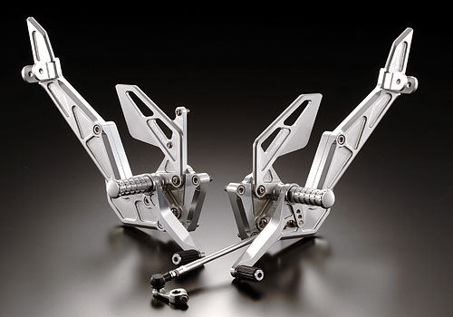 アグラス アグラス バックステップ 4P GSR400 タンデムステー付 カタログ品番：P011-9477 メーカー品番：312-387-000