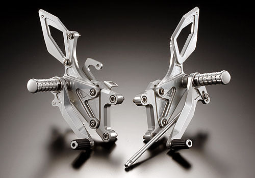 アグラス アグラス バックステップ4P ZX10R 06-07 カタログ品番：P011-9479 メーカー品番：312-473-000