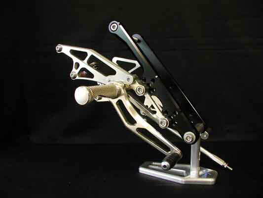 ウッドストック ウッドストック ステップキット 5POS GSX1100FE カタログ品番：P012-7035 メーカー品番：WBS-S02-00