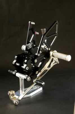 ウッドストック ウッドストック ステップキット 4POS ZX-10R 04-05 カタログ品番：P012-7038 メーカー品番：WBS-K12-0B