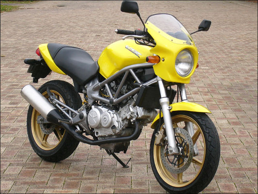 CHIC DESIGN シックデザイン ロードコメット Cグローリーレッド スモーク VTR250 カタログ品番：RC34-CGRD/2 メーカー品番：RC34-CGRD/2