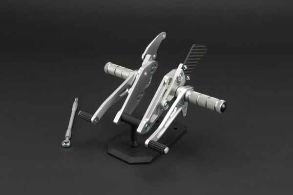 スパイス spice タクティカルステップ 3POS CB1300SF -02 カタログ品番：0102BS1H101B メーカー品番：0102BS1H101B