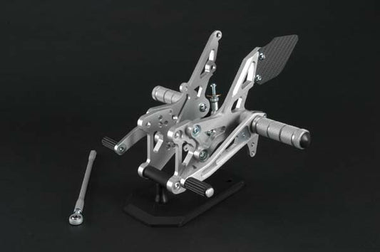 スパイス spice タクティカルステップ 3ポジション ZX-10R 06-07 カタログ品番：0102BS1K109B メーカー品番：0102BS1K109B